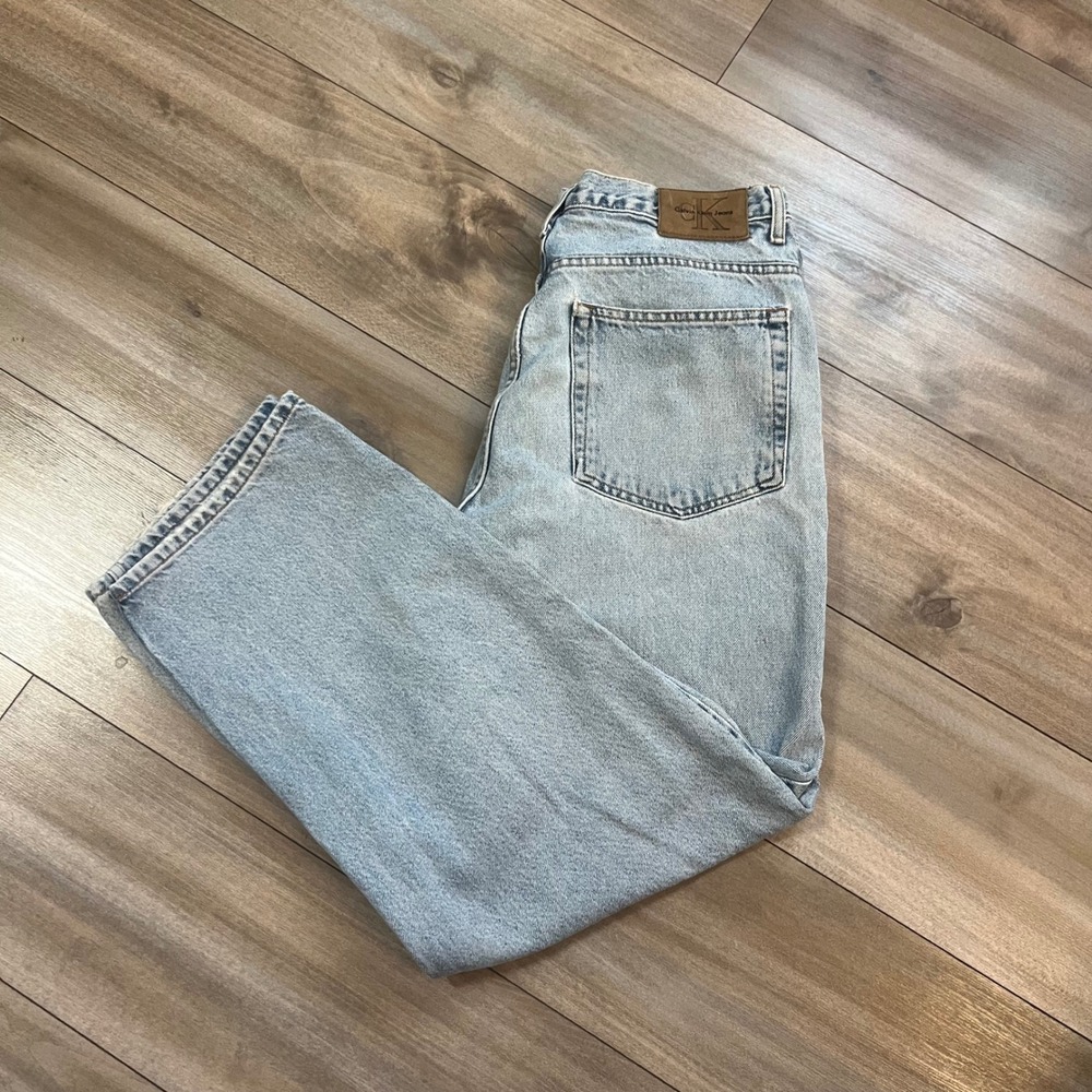 Calvin Klein Jeans Mens 36x30 Loose Fit Light Stone Wash Blue Denim 8MPP1678